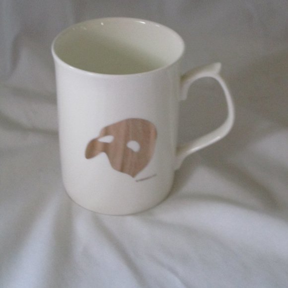 Bone China Phantom Of The Opera mug - Picture 2 of 4